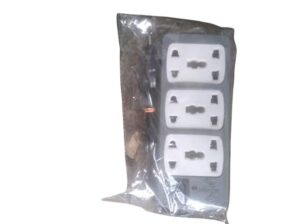 Extension Board Small 3 Socket 1 ON/Off SWITH